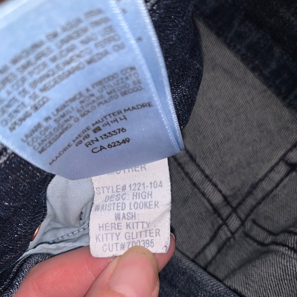 Mother Denim High Waisted Looker Jeans in Here Kitty, Kitty Glitter Racer 26 - Picture 4 of 13